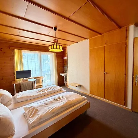 Hotel Gebidem 2*